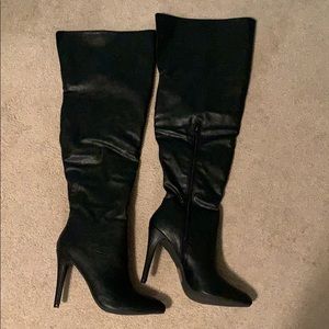 Paprika Sandra-S Black Over the Knee Boots